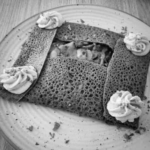 Crepe Lebanon