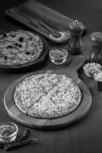 Golden Corn Pizza