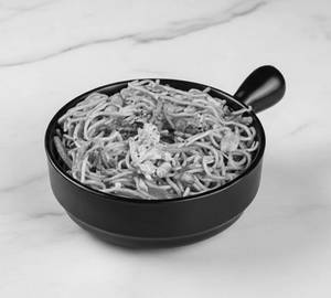 Veg hakka noodles