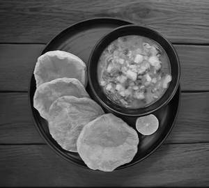 4 Poori Aloo Sabji
