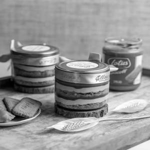 Biscoff cheese jar cake
