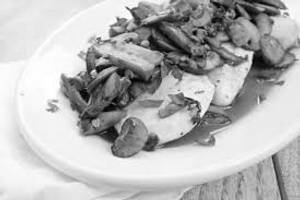 Sliced Chicken With Mushroom