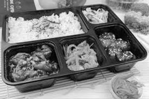 Executive lunch [chicken or pork] with vegball
