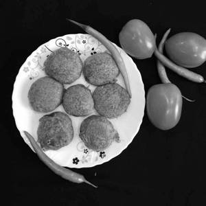 Surti Tomato Bhajiya