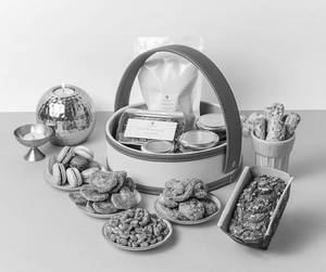 Diwali Gift Hamper - Small ( Egg/ Eggless )
