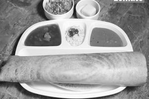 Butter Onion Masala Dosa