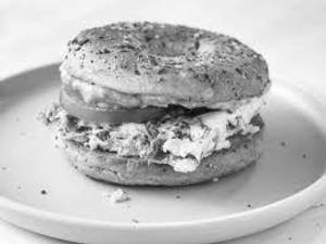 Spicy Cheesy Bagel