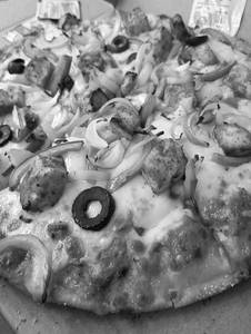 Tandoori Paneer Pizza