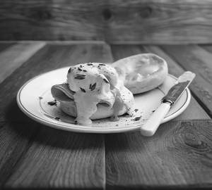 Poached Eggs with chicken Ham