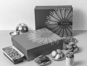 Diwali Sparkle Gift Box ( Egg / Eggless )
