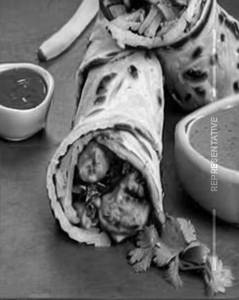 Mushroom tikka roll
