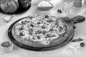 Veggie Treat Pizza.