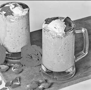 Royal Rose Faluda Shake