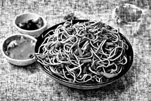 Chicken hakka noodles