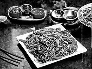 Veg hong kong noodles