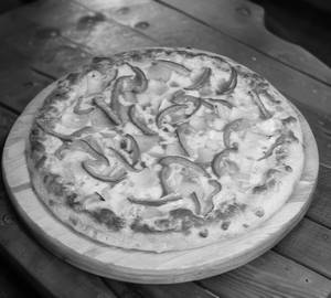 Chilli Garlic Pizza