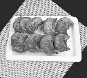 Chicken Fried Momos - 6 Pieces