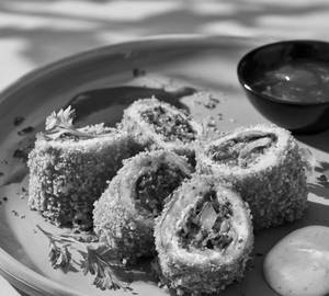 Paneer Kurkure Spring Roll