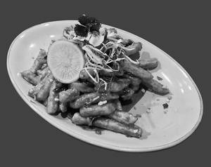 Baby Potato Crispy With Honey Chilli Basil Sauce