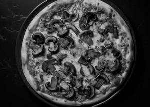 Al Fungi Pizza