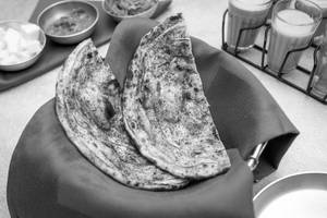 Pudina Parantha
