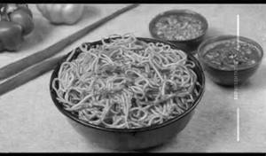 Chicken schezwan noodles