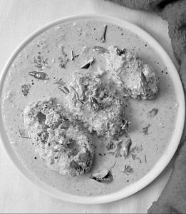 Dahi Katla [2 Pieces]