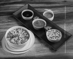 Veg talomein soup