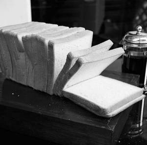 Jumbo Bread (4 Pc)