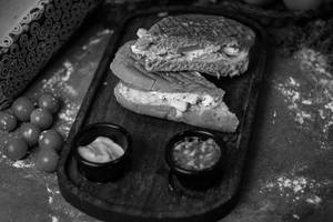 Desi Panner And Chutney Sandwich