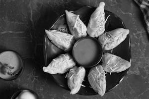 Steamed Chicken Momos[8 Pcs]