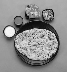 Veg Stuffed Kulcha