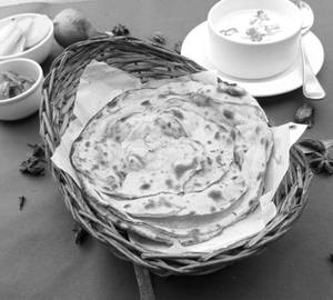 Lachha Paratha