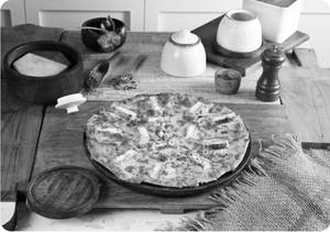 Kiwe Special Chicken Pizza