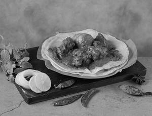 Potlam Parotta (2 Pcs)- Guntur Chicken
