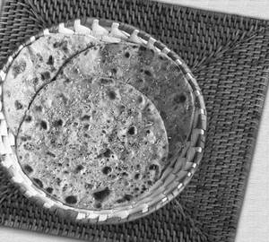 Garlic roti