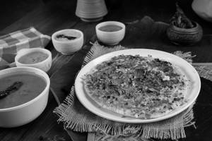 Paneer Uttapam