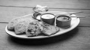 Gobhi Paratha (2 Pcs Tawa Paratha)