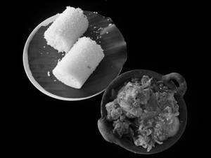 Puttu chicken curry combo