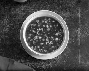 Hot & Sour Non Veg Soup