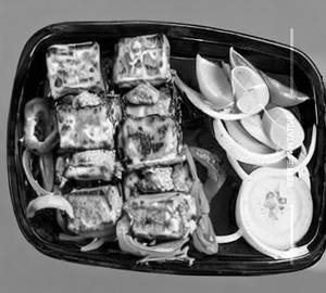 Achari Paneer Tikka