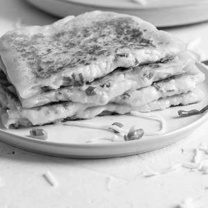 Chilli Cheese Paratha