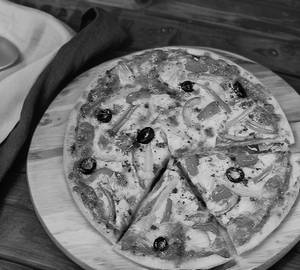 Onion +Tomoto Pizza