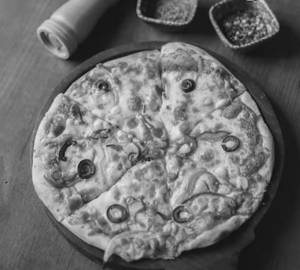 The Vegecian Pizza [10 Inches]