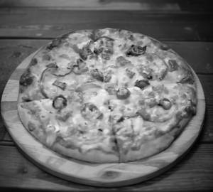 Special Cream Pizza