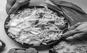 Chicken Mee Foon Noodles