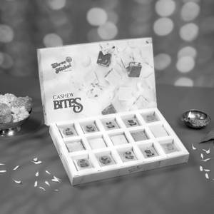 Assorted Cashew Bites (15 Pieces)