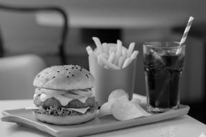 Smoked Garlic Burger Meal