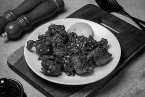 Special Chicken Lollipop Saucy