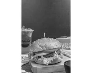Aloo Tikki Burger